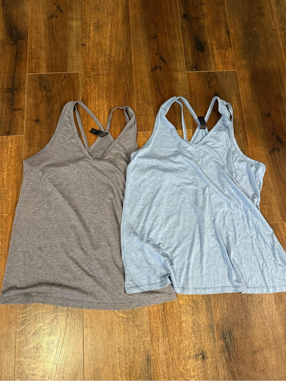 Yogalicious Tanks - size XL